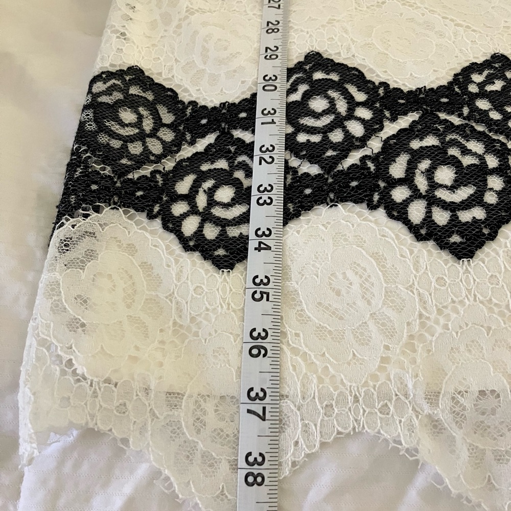 Dress - Picture 11 of 11